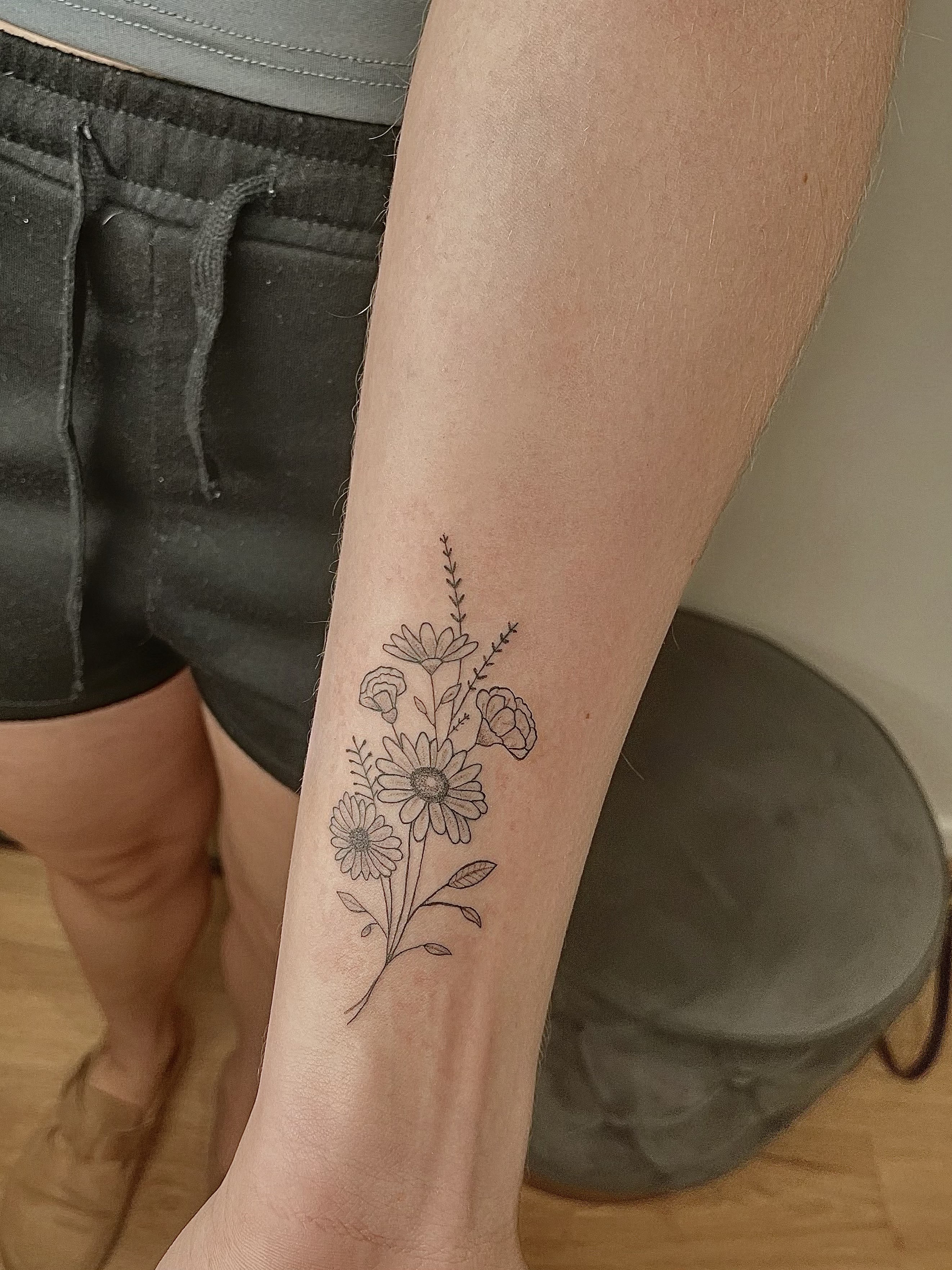 Fine line tattoo portfolio piece 7